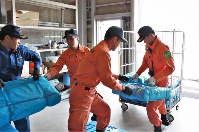 写真：搬送の様子