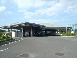 写真：多摩興産株式会社　多摩カントリークラブ