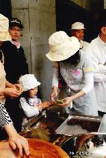 写真：柏餅づくりの体験2
