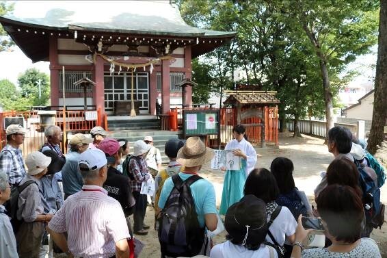 写真：青渭神社での様子