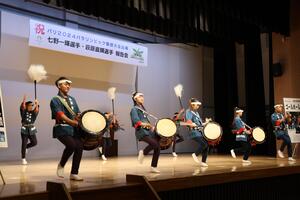 写真：オープニング