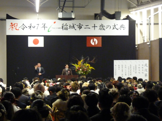 写真：新成人代表挨拶