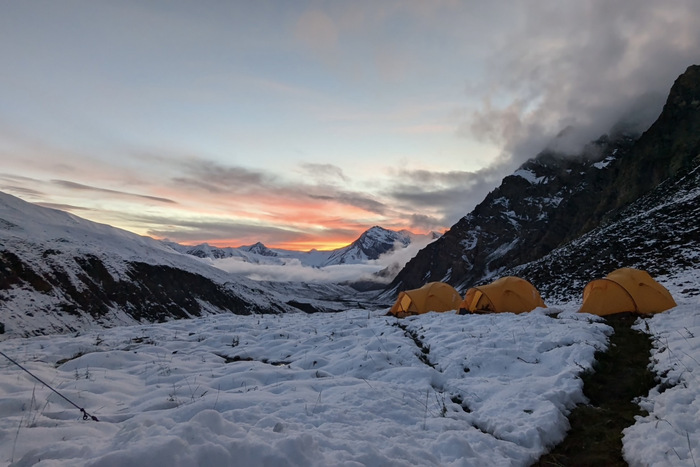 ベースキャンプの様子の写真