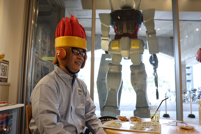 インタビューの様子（画像）3