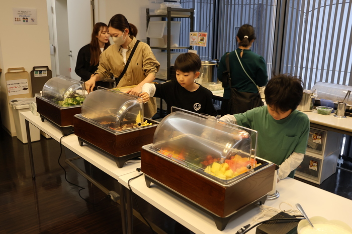 試食