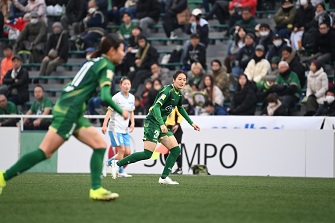 朝生選手プレー写真4