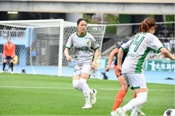 朝生選手プレー写真6